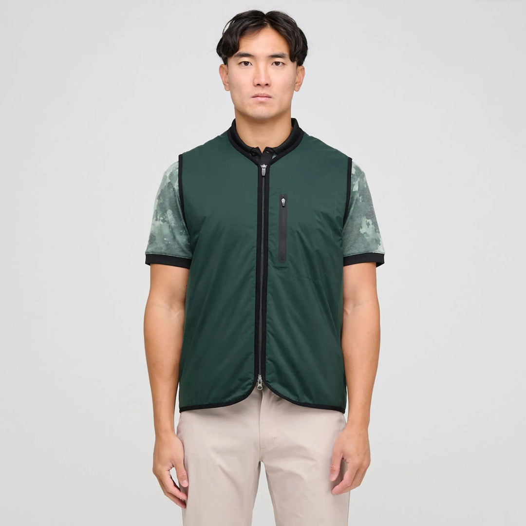 Lamar  is a Windproof and water repellent golf vest for Men in the color Jungle Green(1)