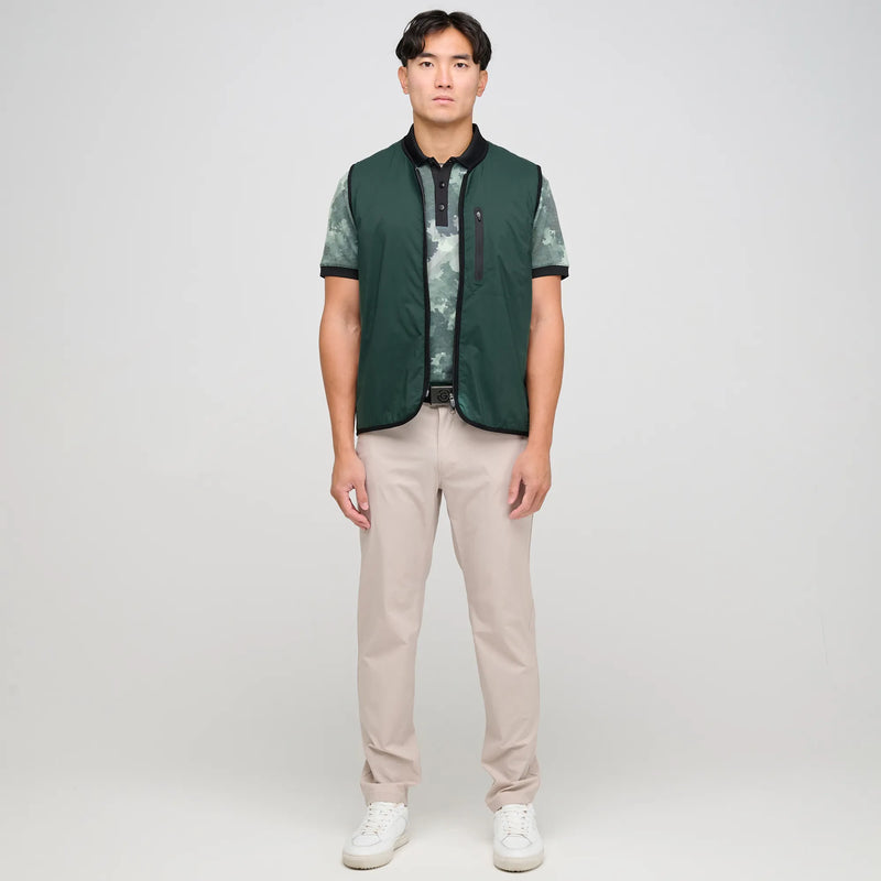 Lamar  is a Windproof and water repellent golf vest for Men in the color Jungle Green(2)