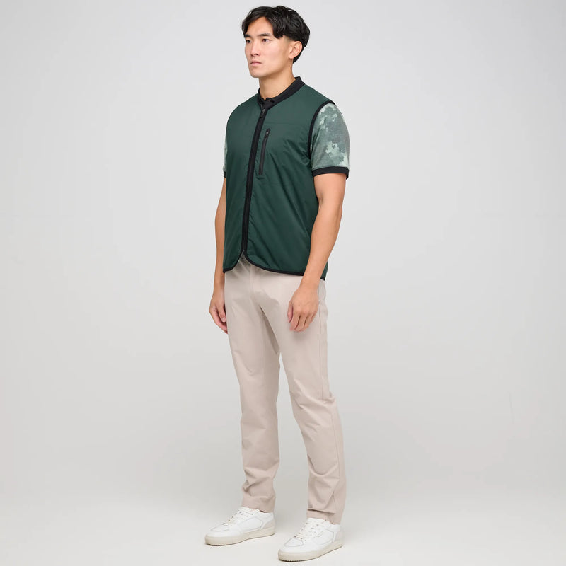 Lamar  is a Windproof and water repellent golf vest for Men in the color Jungle Green(4)