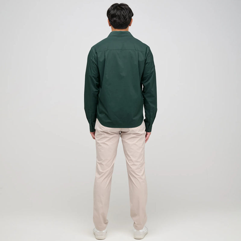 Legend is a Windproof and water repellent golf shirt for Men in the color Jungle Green(6)