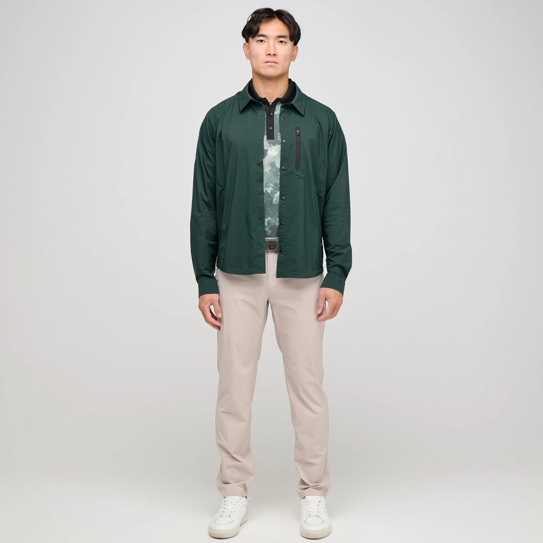 Legend is a Windproof and water repellent golf shirt for Men in the color Jungle Green(2)