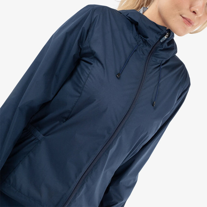 Lilly is a Windproof and water repellent golf jacket for Women in the color Navy(3)