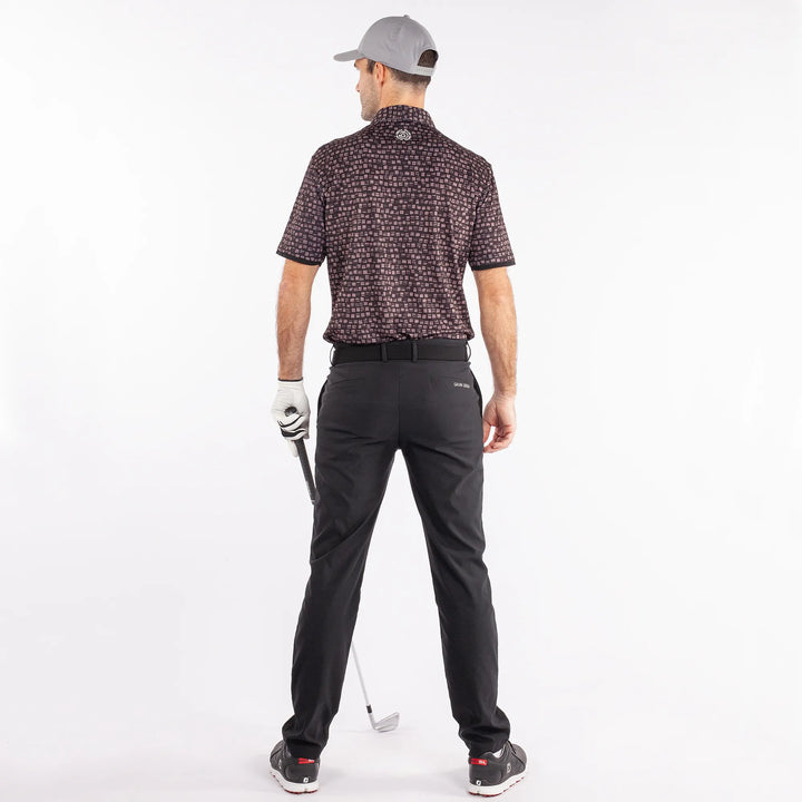 Mack is a Breathable short sleeve shirt for Men in the color Black(4)