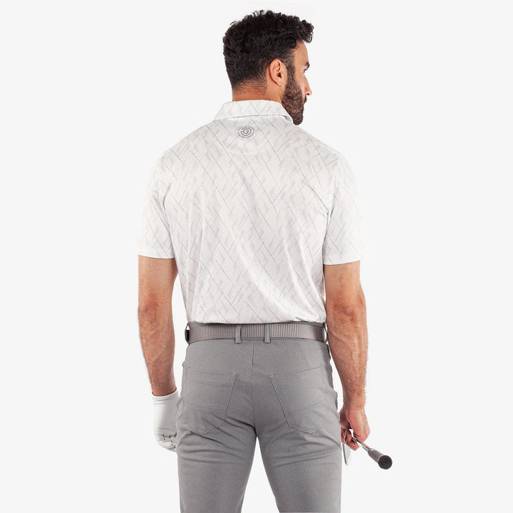 Mads is a Breathable short sleeve golf shirt for Men in the color White(4)