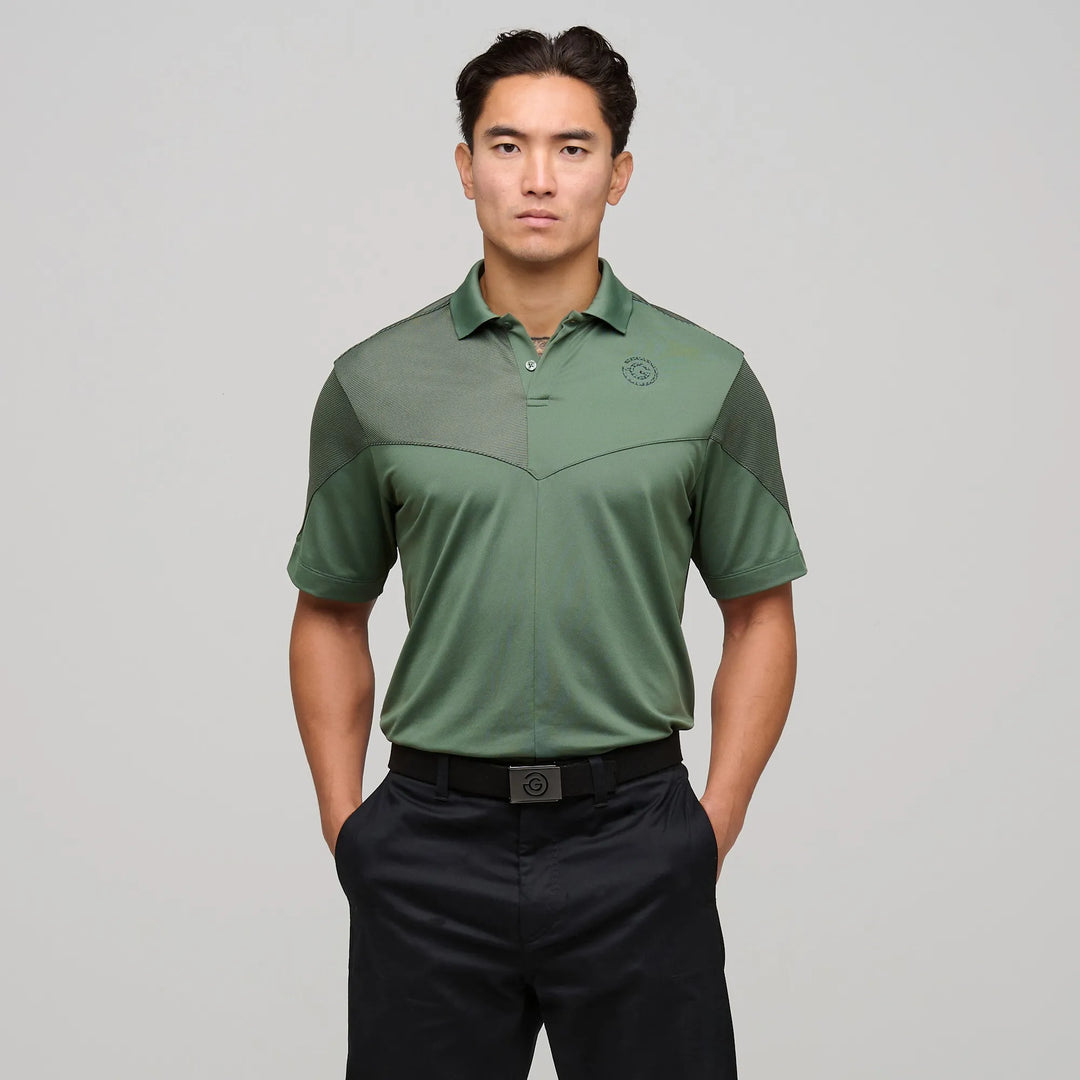 Magnus is a Breathable short sleeve shirt for Men in the color Duck Green(1)