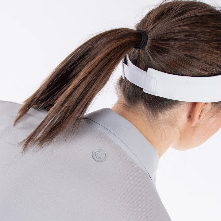 Maia is a Breathable short sleeve golf shirt for Women in the color Cool Grey(7)
