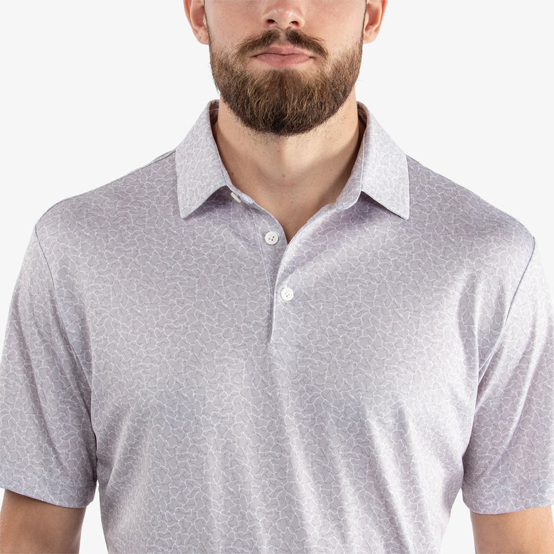 Mani is a Breathable short sleeve golf shirt for Men in the color Cool Grey(4)
