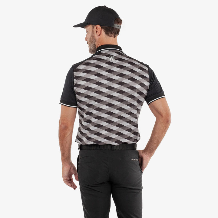 Marlon is a Breathable short sleeve golf shirt for Men in the color Black/Sharkskin(4)