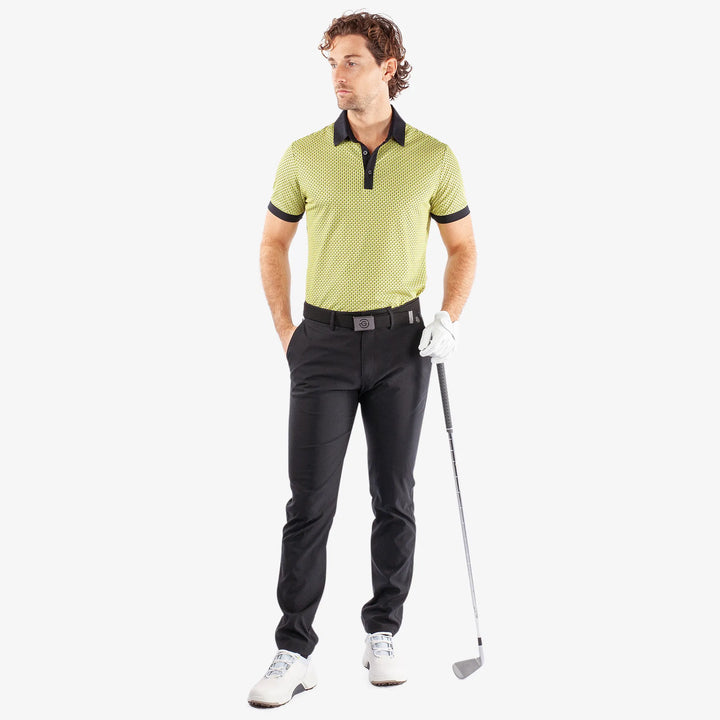 Mate is a Breathable short sleeve golf shirt for Men in the color Sunny Lime/Black(2)