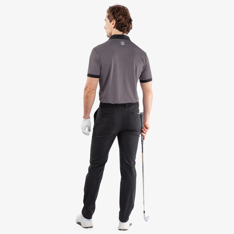 Mate is a Breathable short sleeve golf shirt for Men in the color Sharkskin/Black(6)