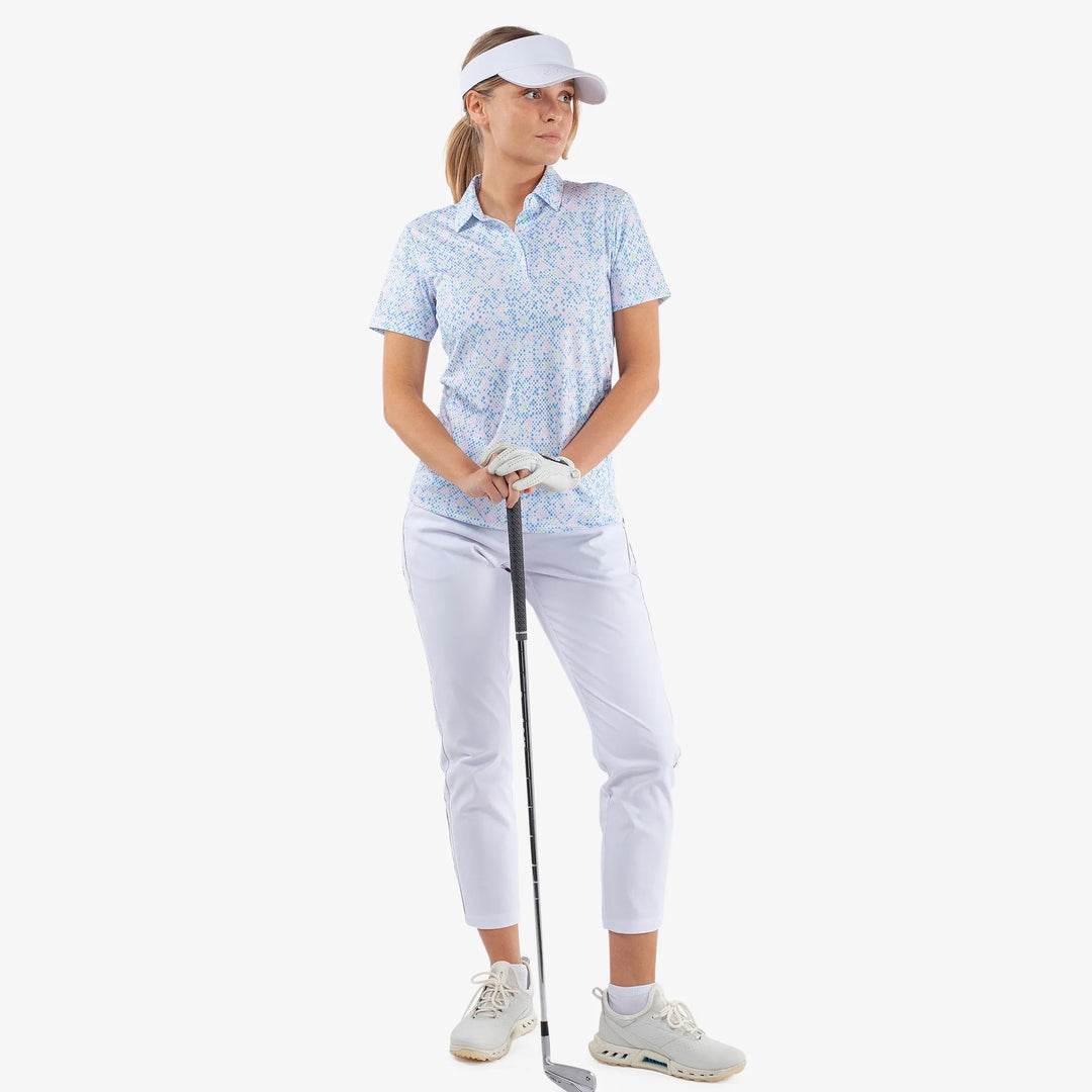Maud is a Breathable short sleeve golf shirt for Women in the color Multicolor(2)