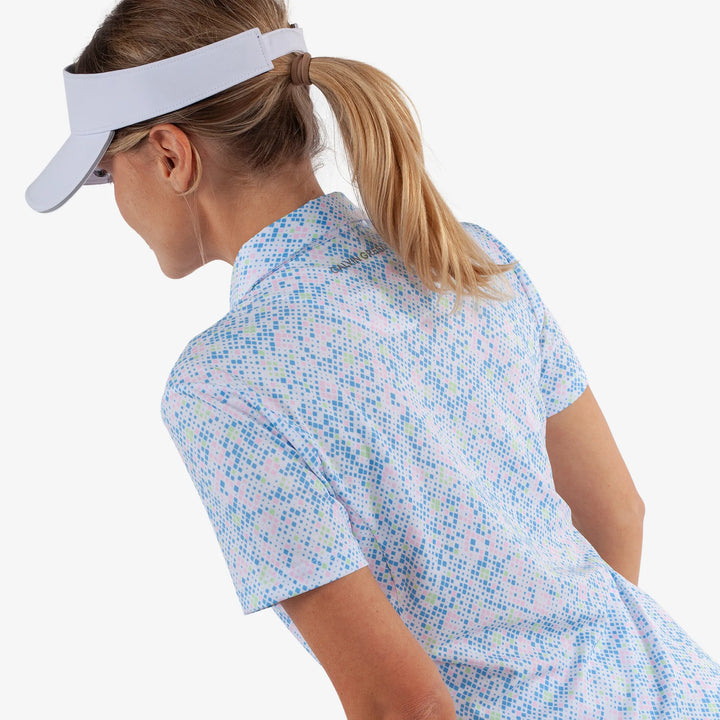 Maud is a Breathable short sleeve golf shirt for Women in the color Multicolor(5)