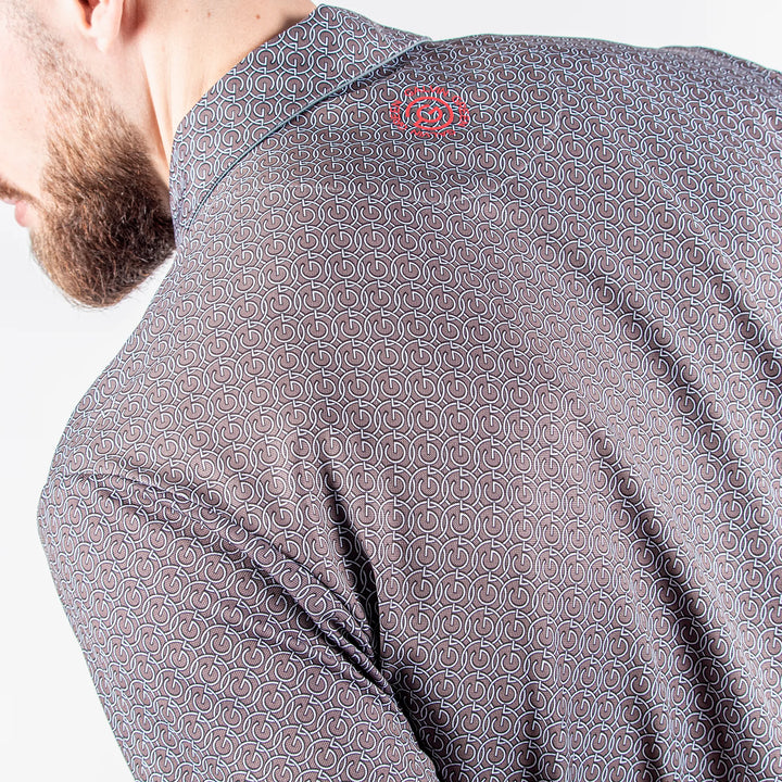 Mauro is a Breathable short sleeve shirt for Men in the color Sharkskin(6)