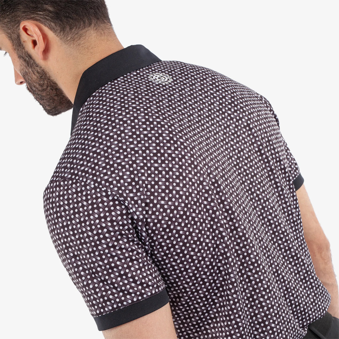 Melvin is a Breathable short sleeve golf shirt for Men in the color Black/White(5)
