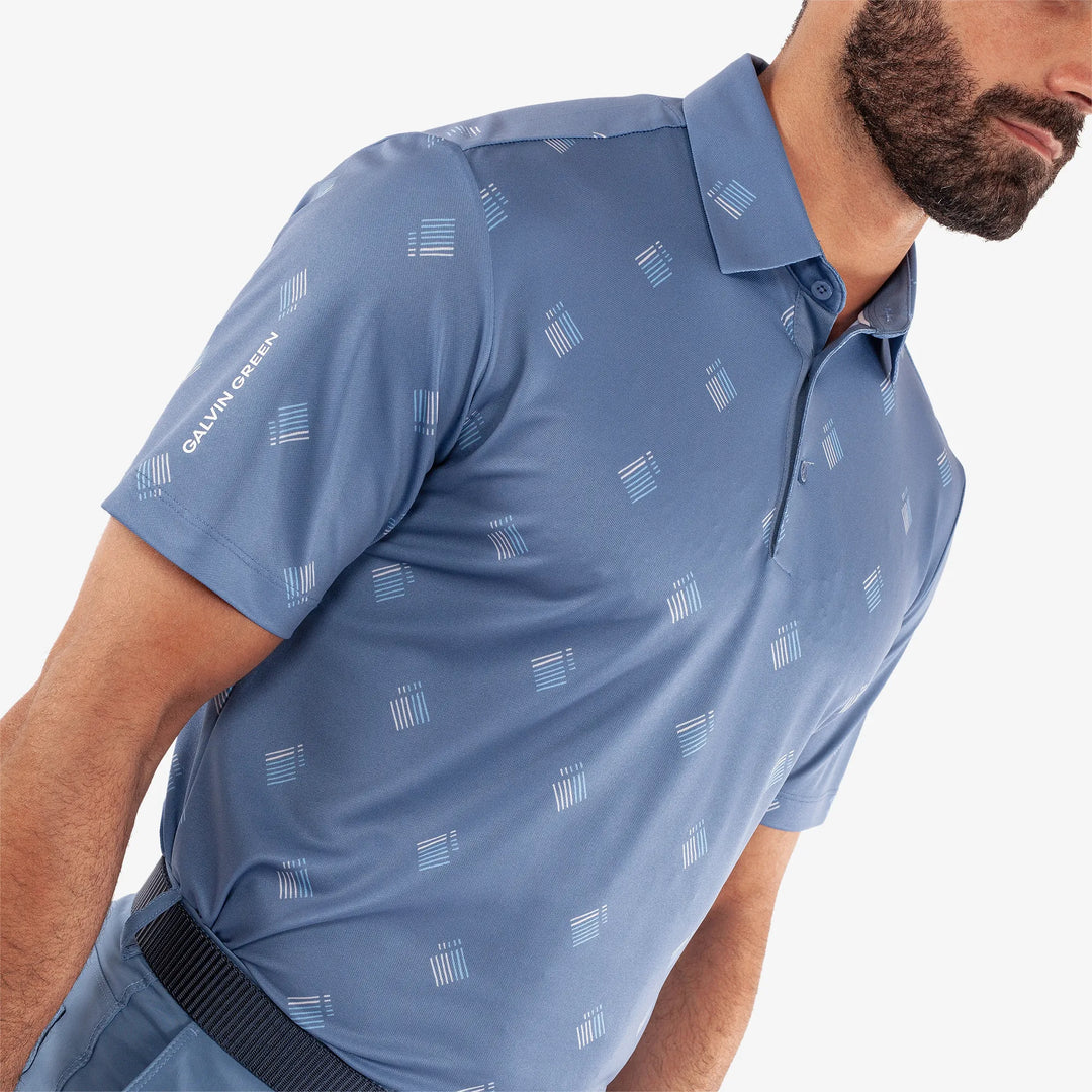 Memo is a Breathable short sleeve golf shirt for Men in the color Moonlight Blue(3)