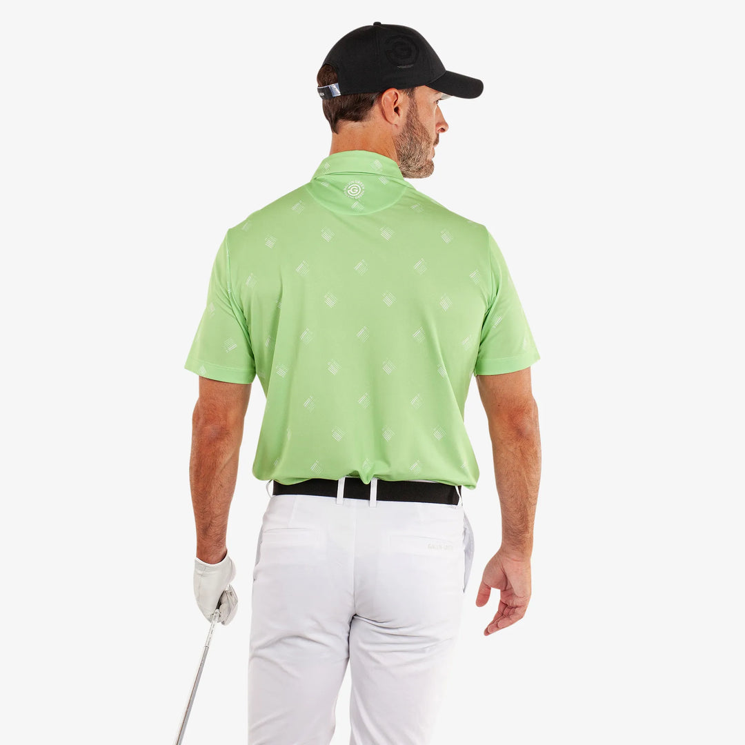 Memo is a Breathable short sleeve golf shirt for Men in the color Fresh Green(5)