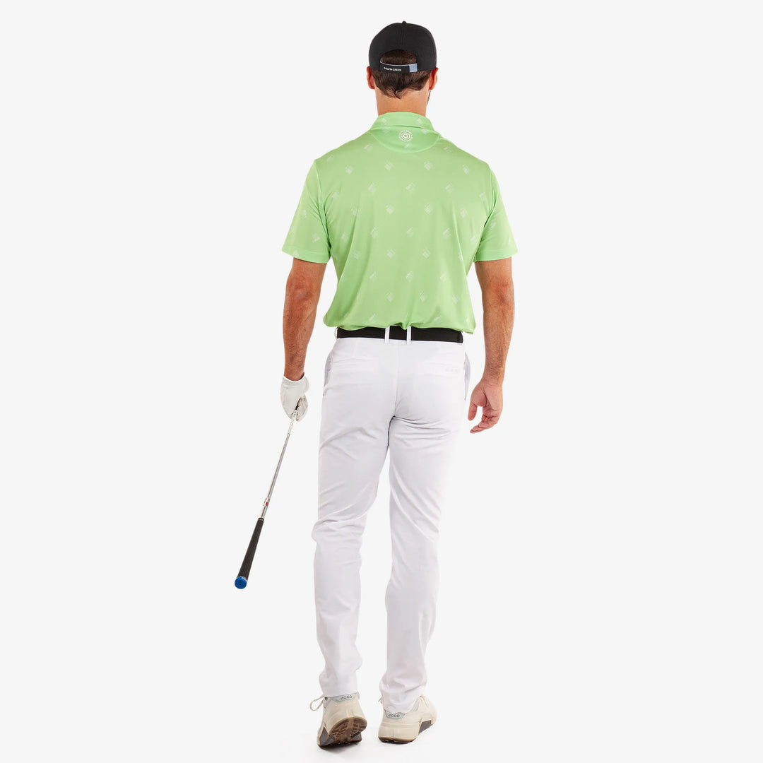 Memo is a Breathable short sleeve golf shirt for Men in the color Fresh Green(2)