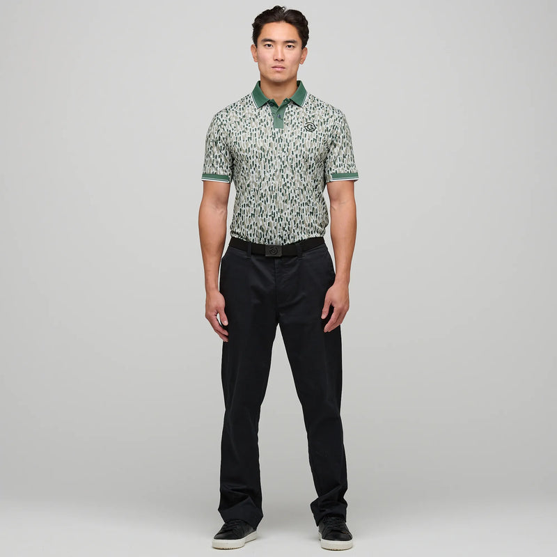 Memphis is a Breathable short sleeve golf shirt for Men in the color Abbey Stone/Duck Green(2)