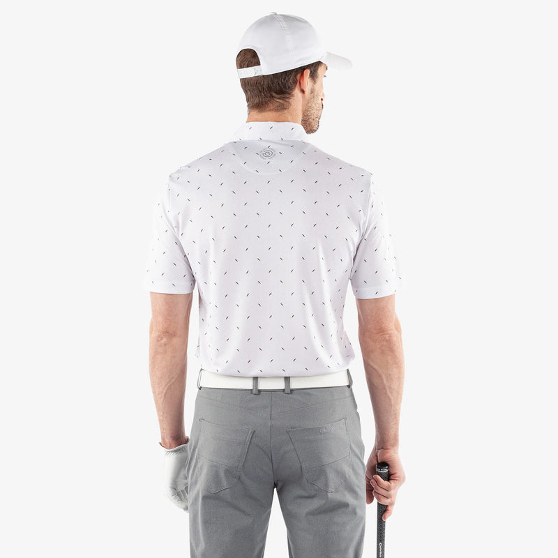 Miklos is a Breathable short sleeve golf shirt for Men in the color Cool Grey(4)
