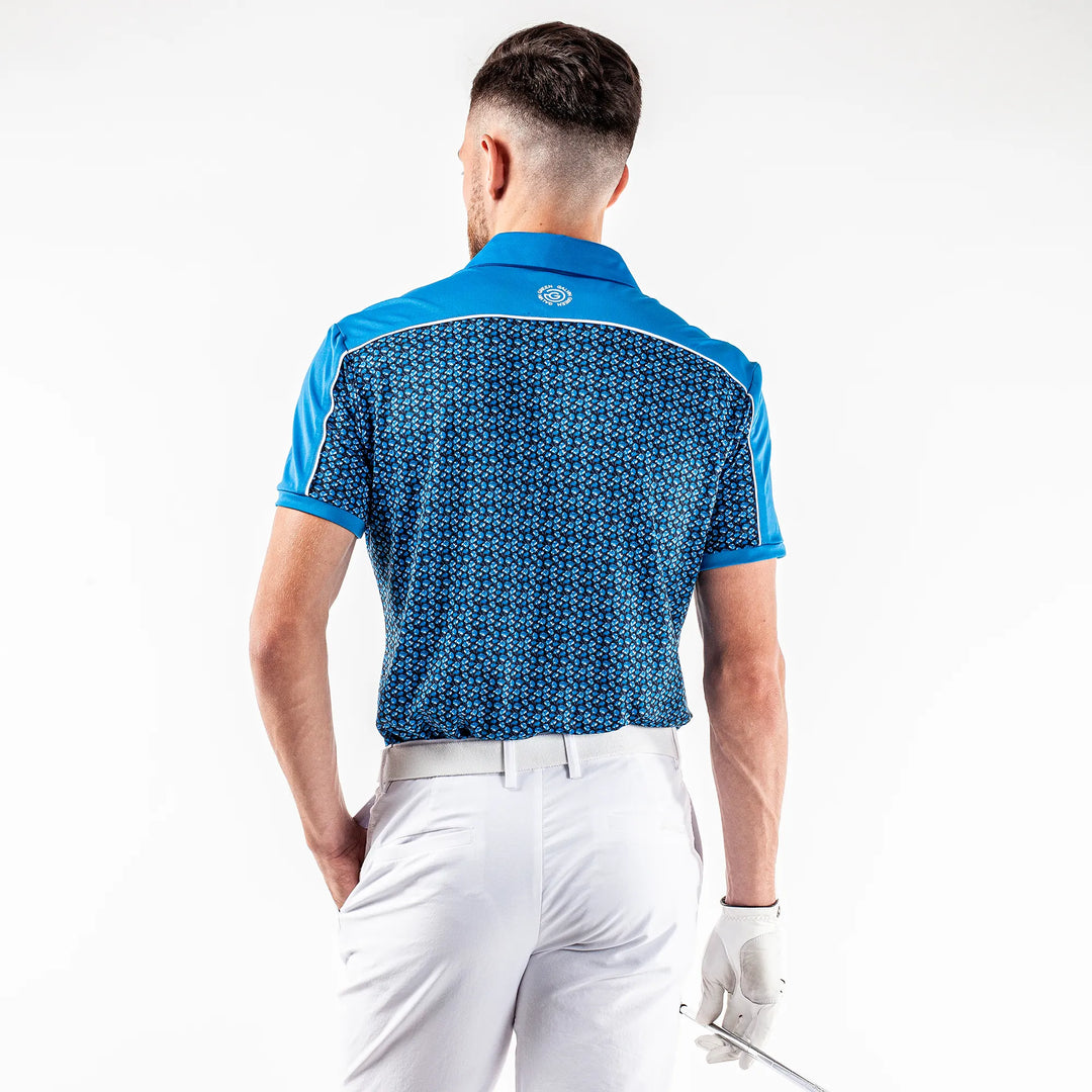 Millard is a Breathable short sleeve shirt for Men in the color Fantastic Blue(6)