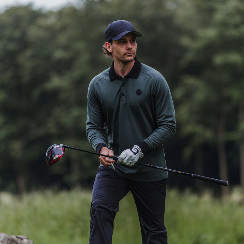 Murdoch is a Breathable long sleeve golf shirt for Men in the color Jungle Green(6)