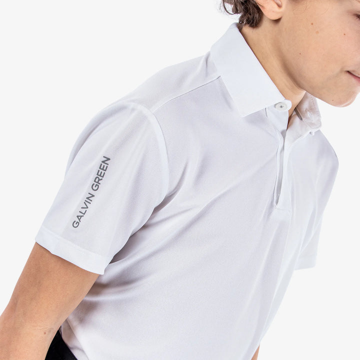 Rylan is a Breathable short sleeve golf shirt for Juniors in the color White(4)