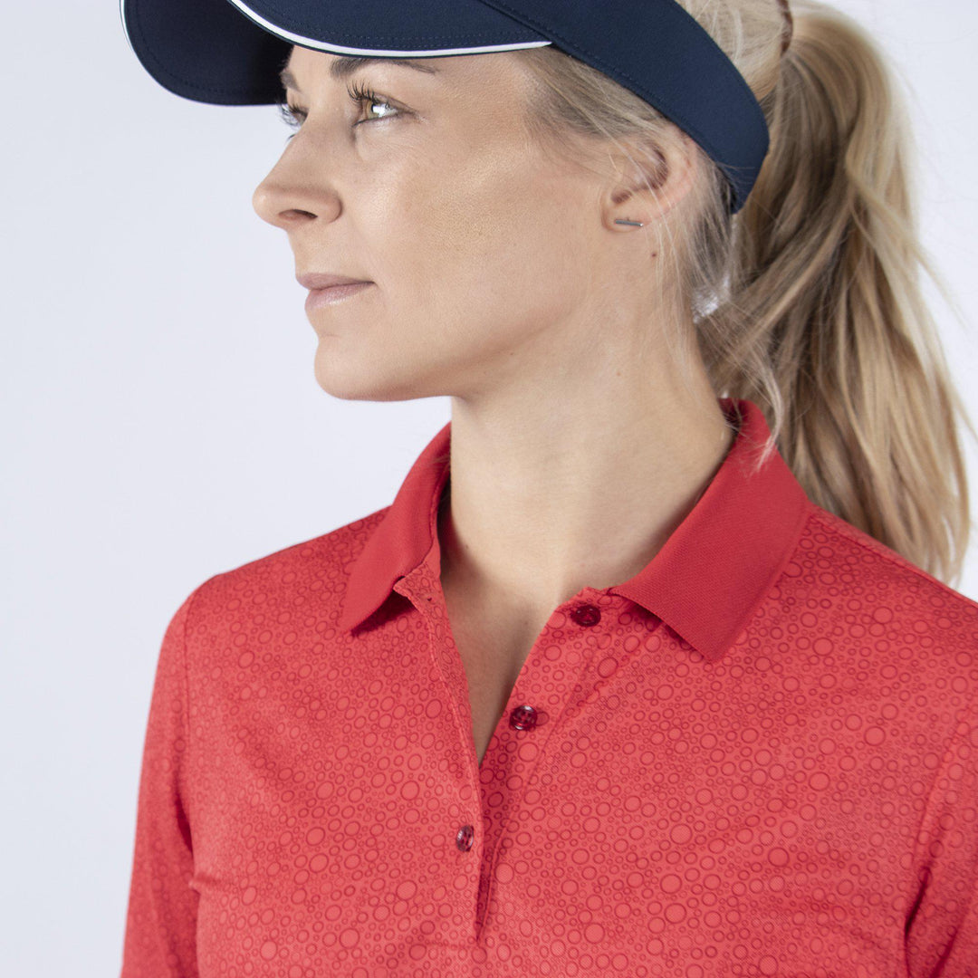 Madelene is a Breathable short sleeve shirt for Women in the color Red(3)