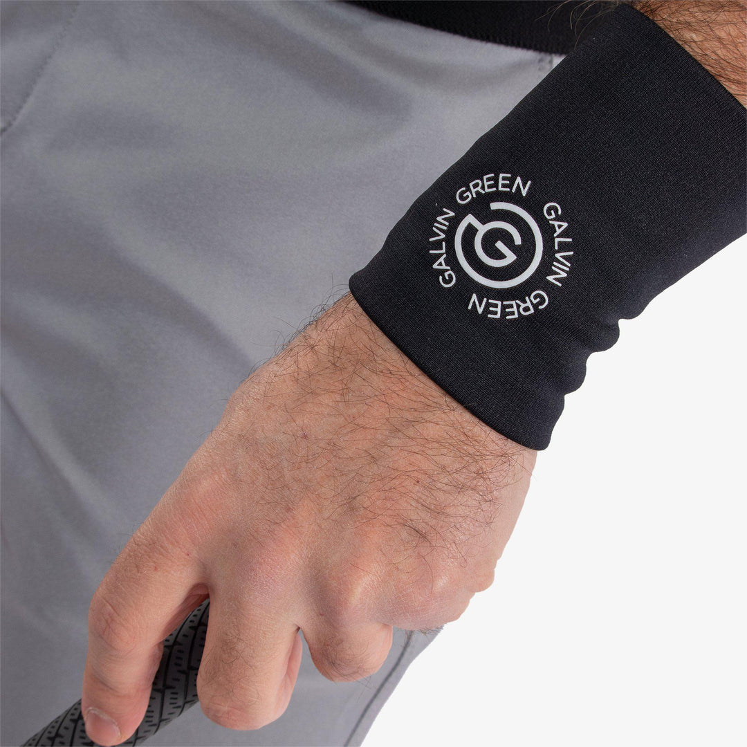 Denison is a Insulating wrist warmers for  in the color Black(2)