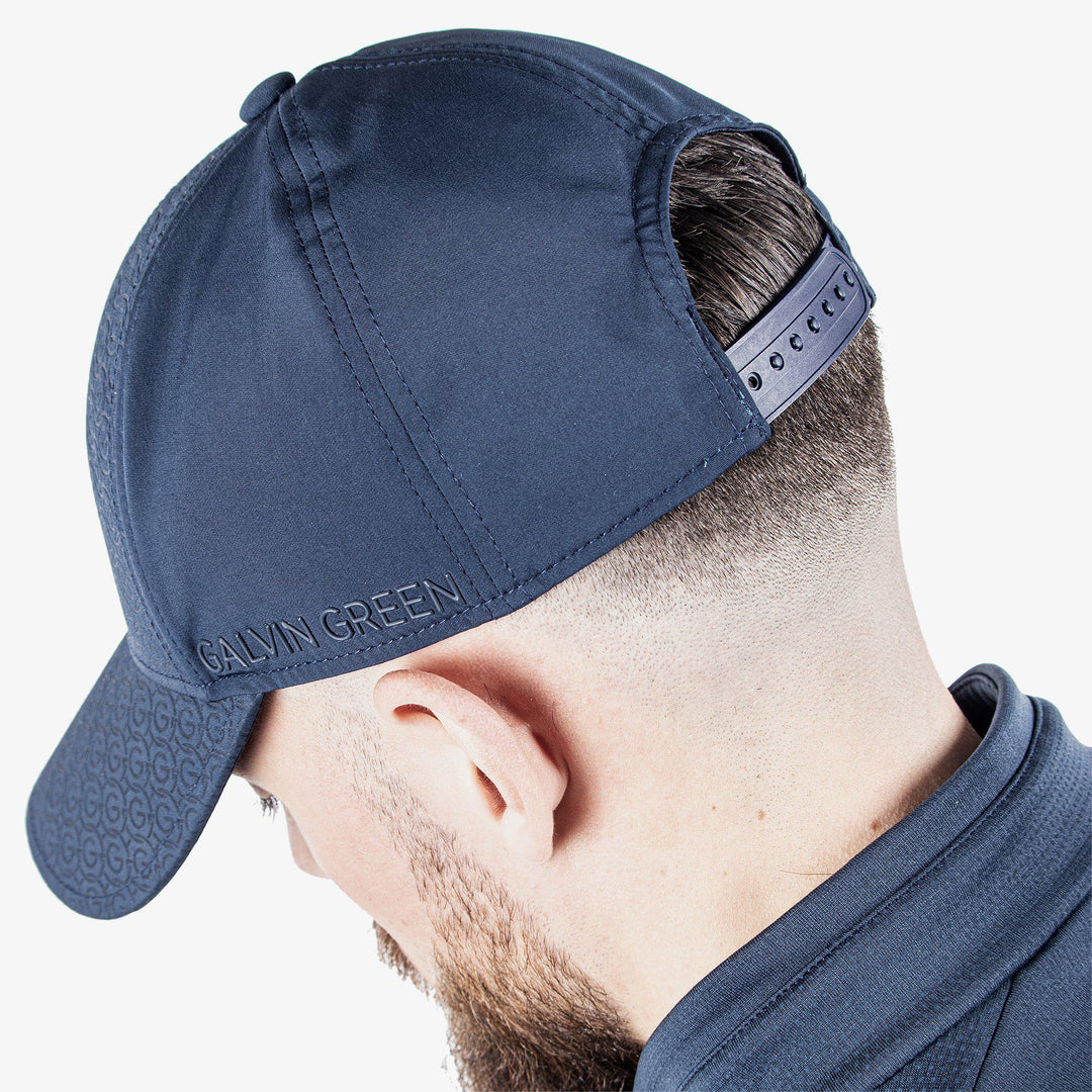 Sanders is a Golf cap in the color Navy(3)