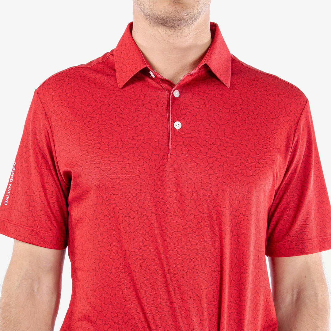 Mani is a Breathable short sleeve golf shirt for Men in the color Red(4)