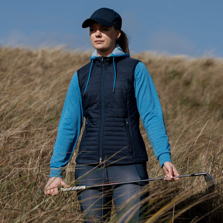 Lene is a Windproof and water repellent vest for  in the color Navy(7)