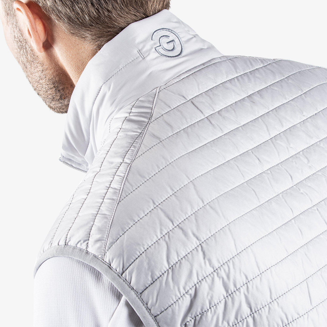 Leroy is a Windproof and water repellent golf vest for Men in the color Cool Grey(8)