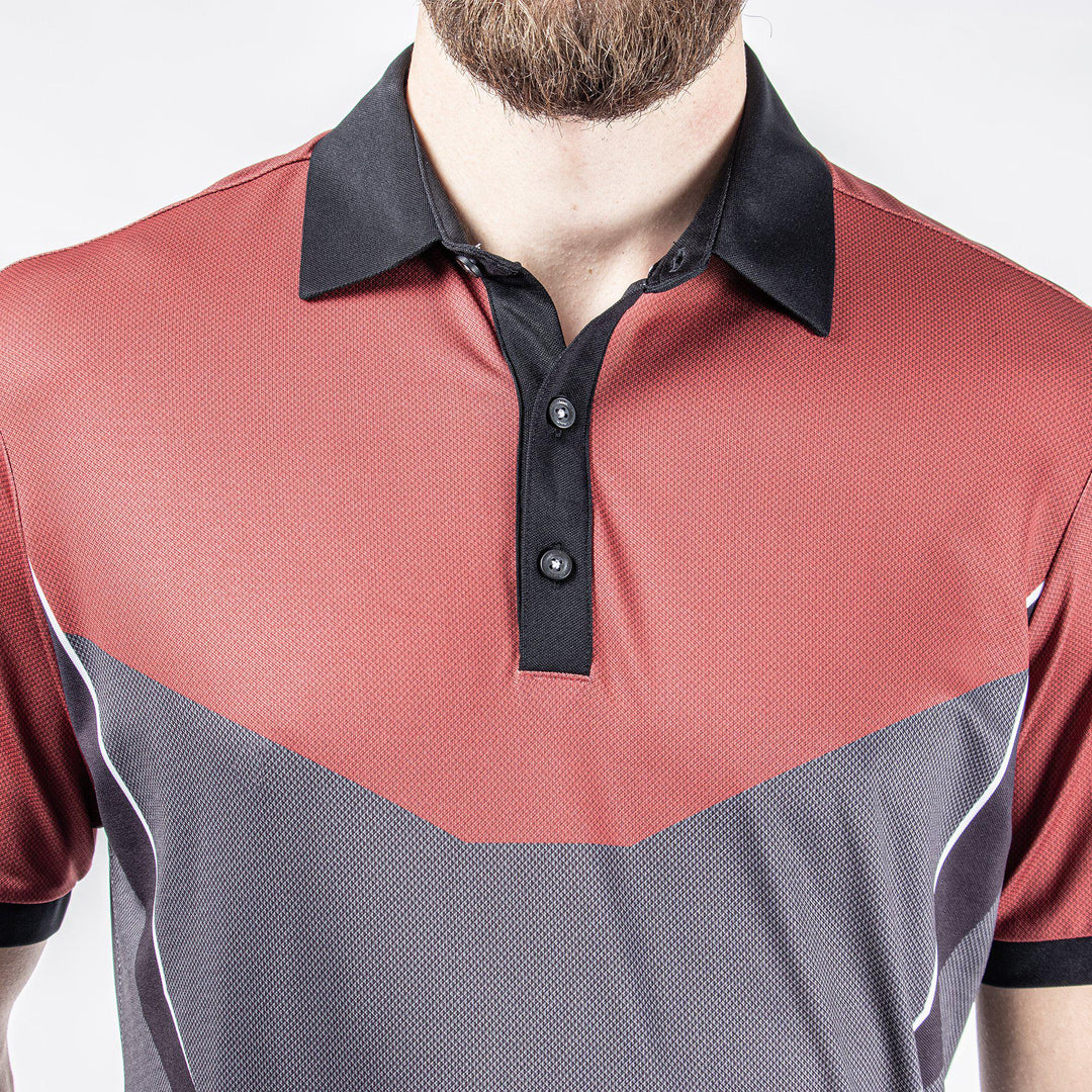Mateus is a Breathable short sleeve shirt for Men in the color Red(4)