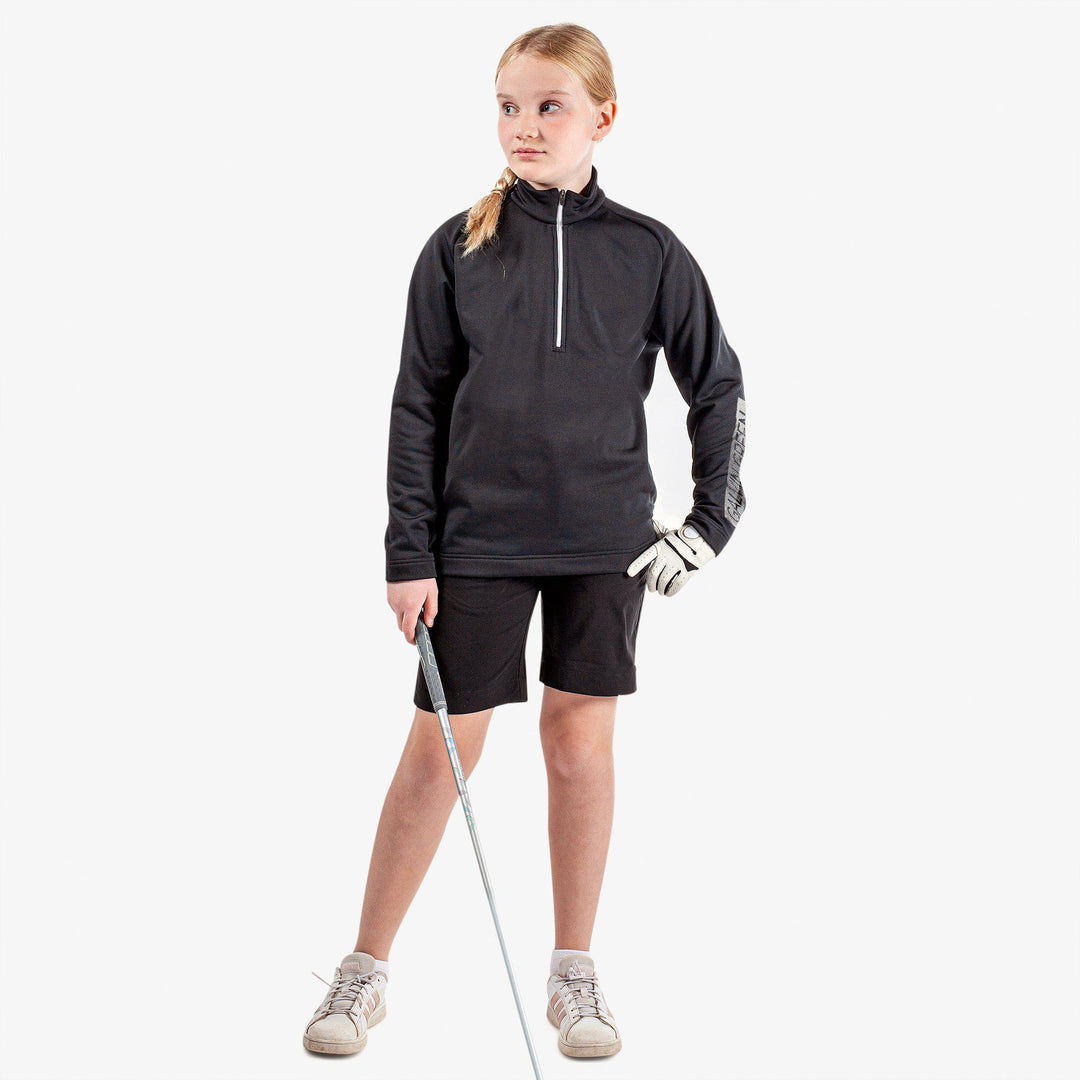 Raz is a Insulating golf mid layer for Juniors in the color Black(2)