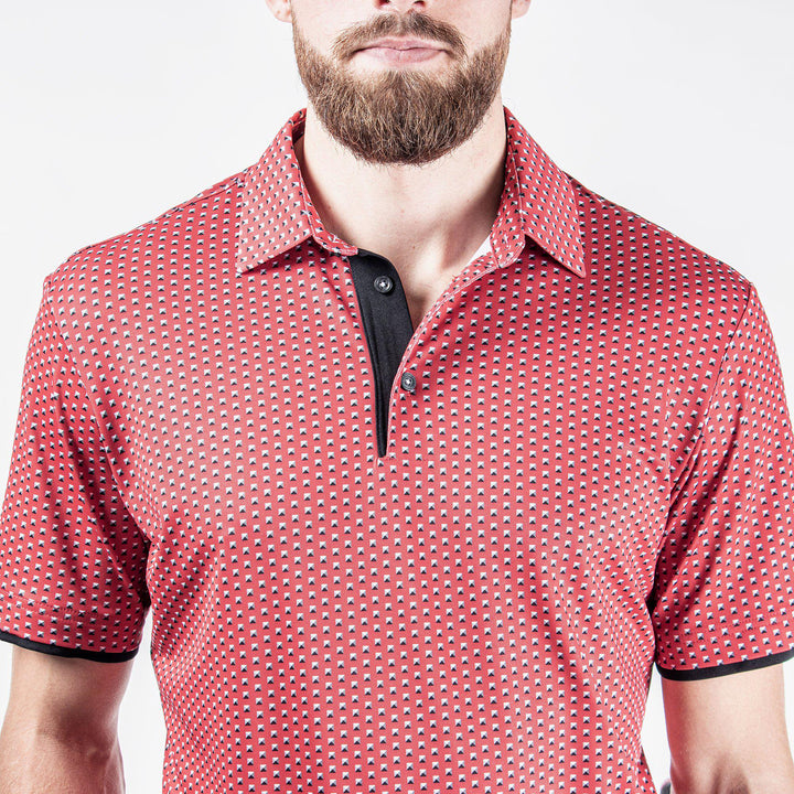Mark is a Breathable short sleeve shirt for Men in the color Imaginary Red(4)