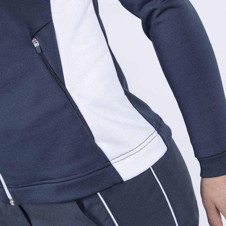 Daisy is a Insulating mid layer for Women in the color Navy(4)