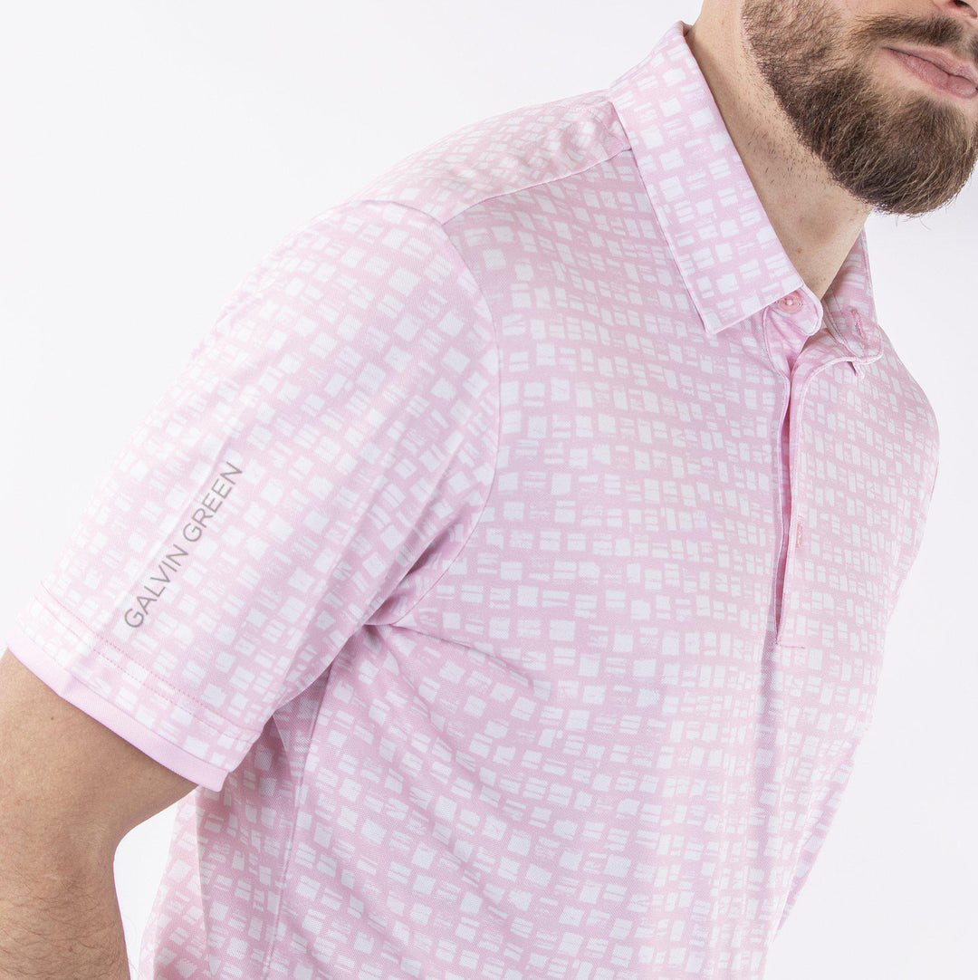 Mack is a Breathable short sleeve shirt for Men in the color Amazing Pink(2)
