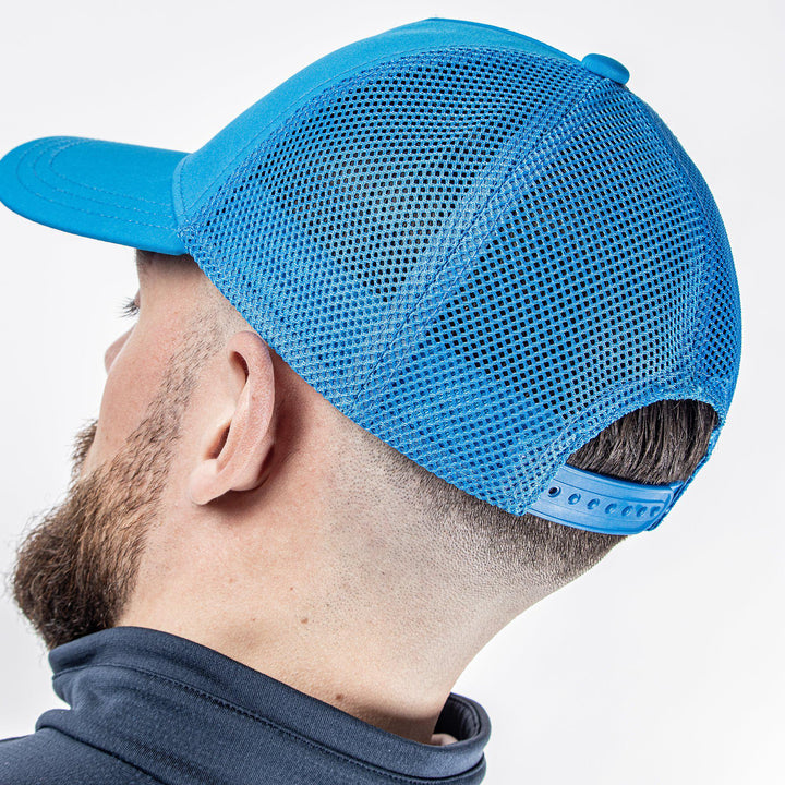 Scott is a Golf cap in the color Indigo Bunting(4)