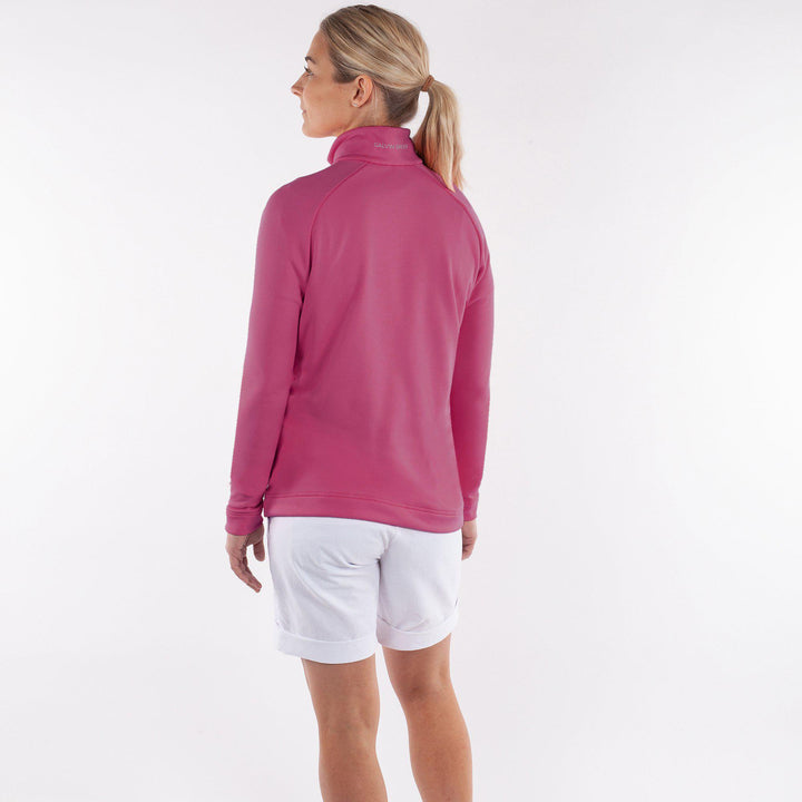 Dolly Upcycled is a Insulating mid layer for Women in the color Fantastic Pink(4)