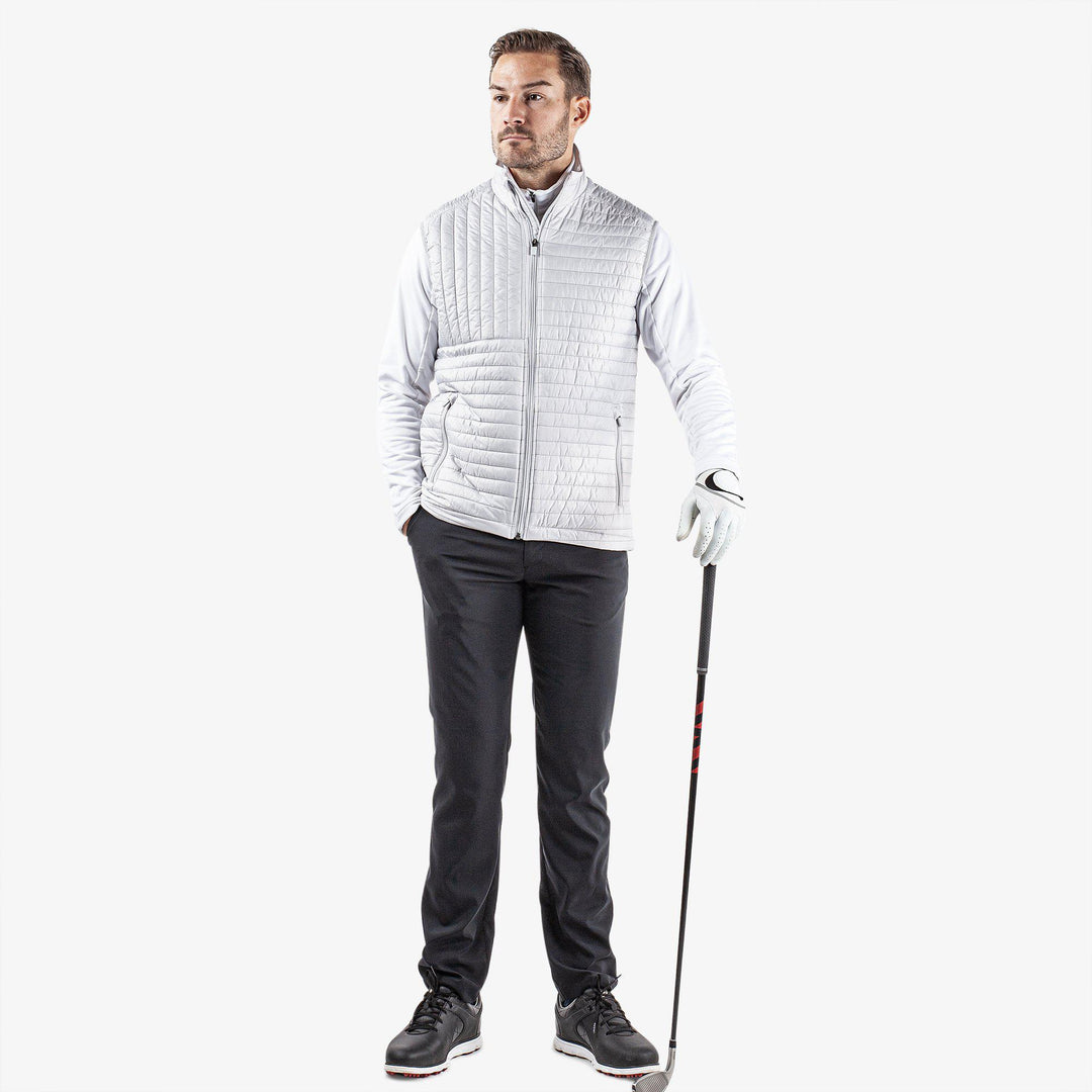 Leroy is a Windproof and water repellent golf vest for Men in the color Cool Grey(2)