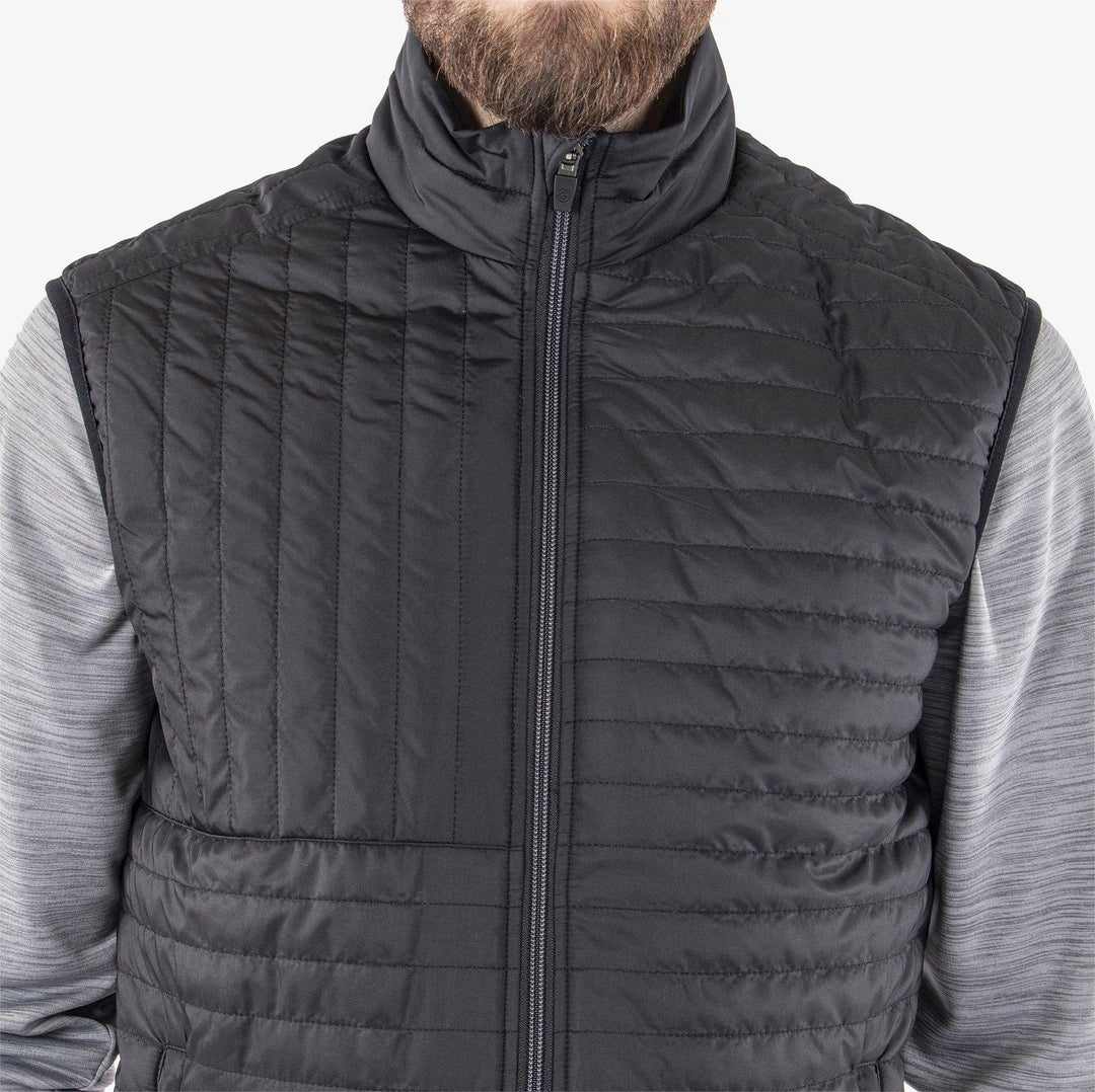 Leroy is a Windproof and water repellent golf vest for Men in the color Black(3)