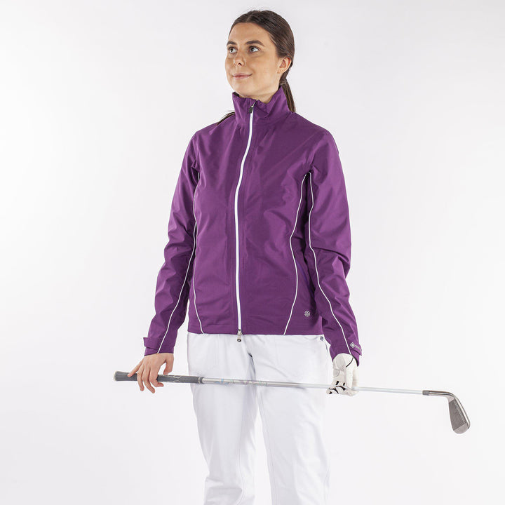 Arissa is a Waterproof jacket for Women in the color Imaginary Pink(1)