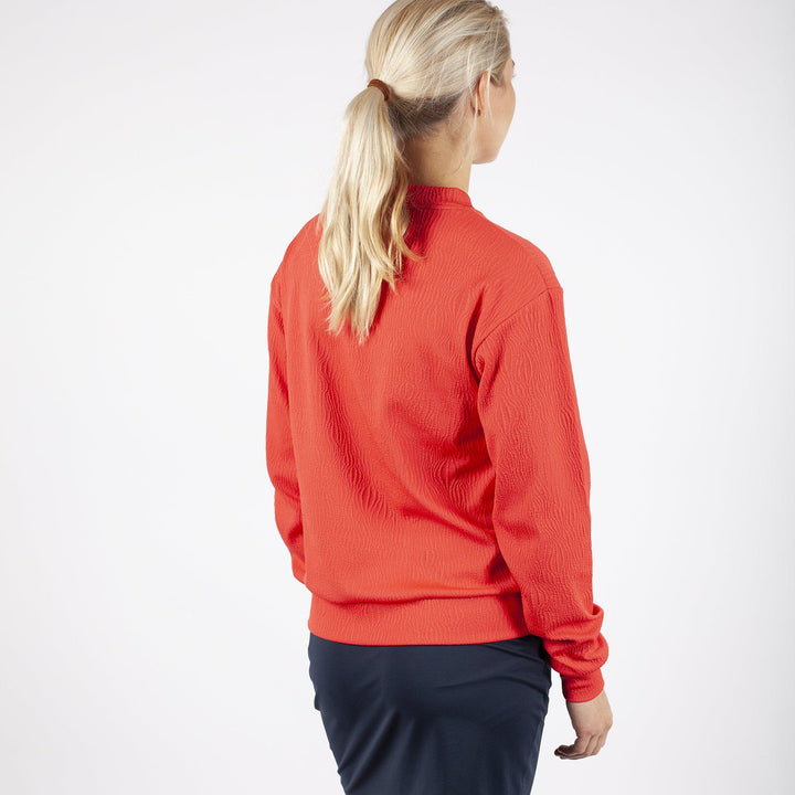 Dalia is a Insulating mid layer for Women in the color Red(5)