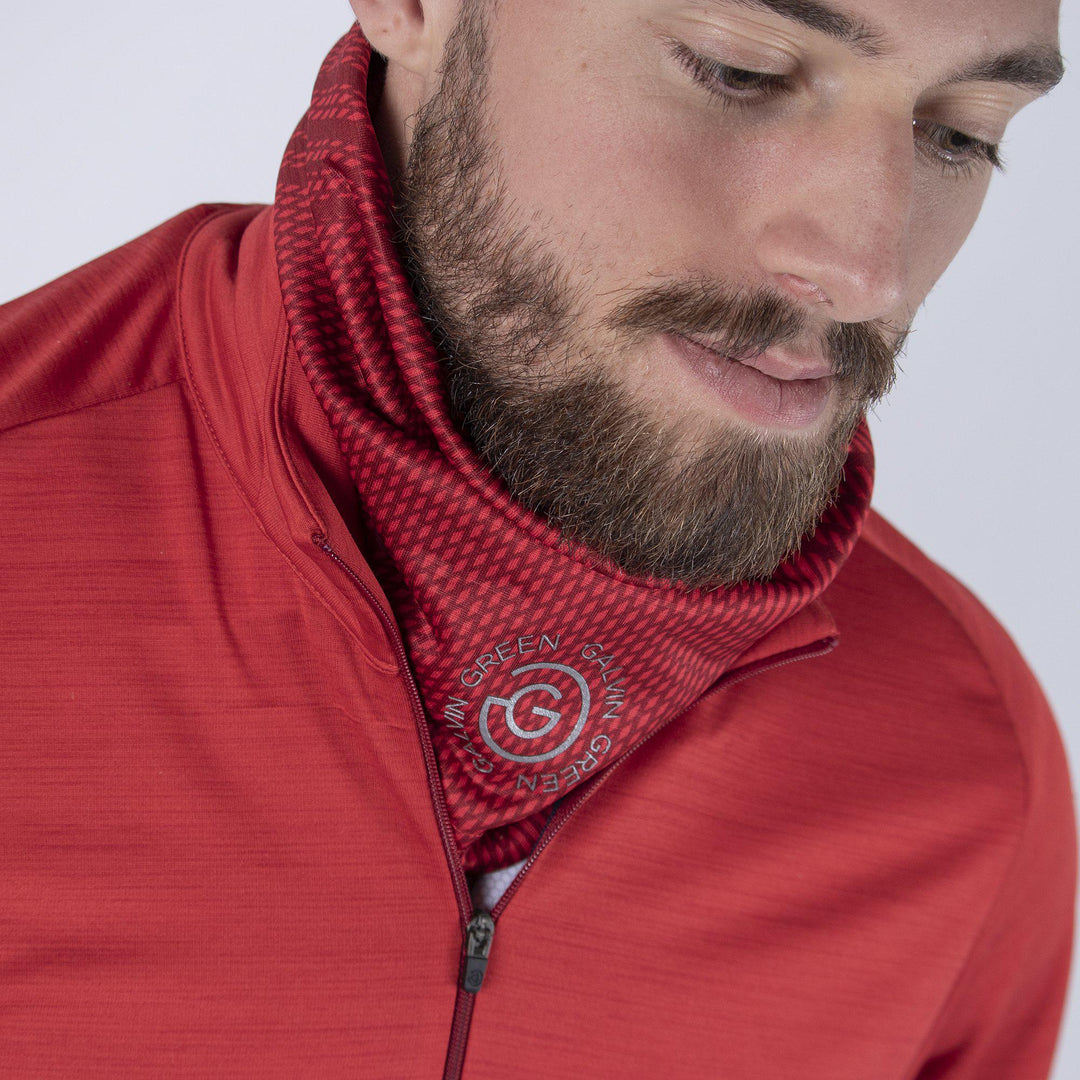 Derry is a Insulating neck warmer in the color Red(1)