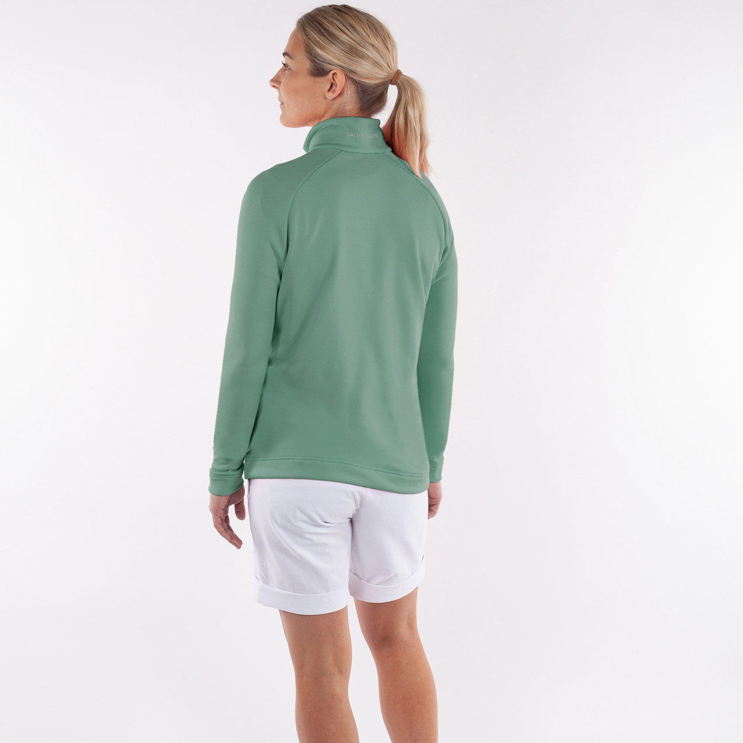 Dolly Upcycled is a Insulating mid layer for Women in the color Golf Green(4)