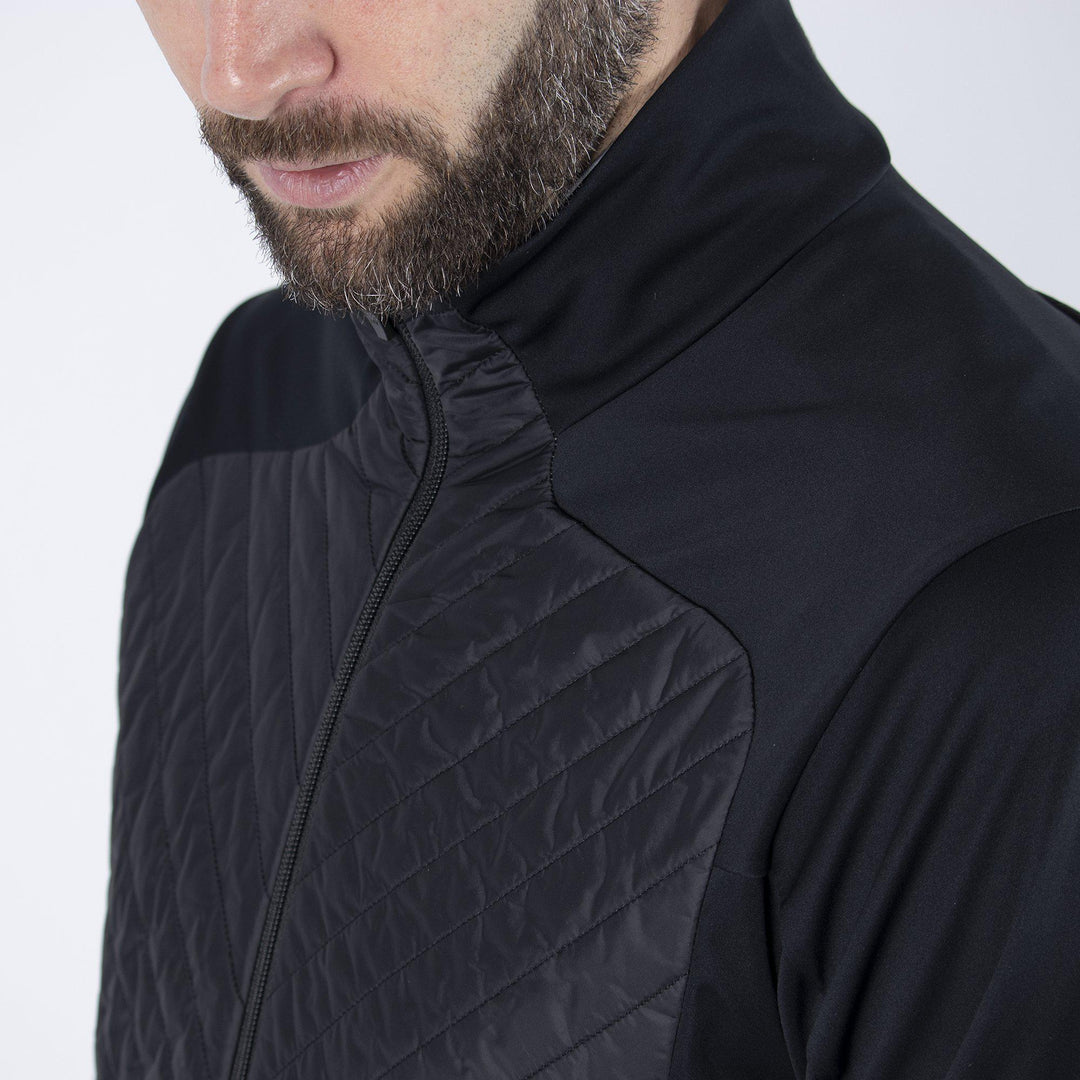 Linc is a Windproof and water repellent jacket for Men in the color Black(3)