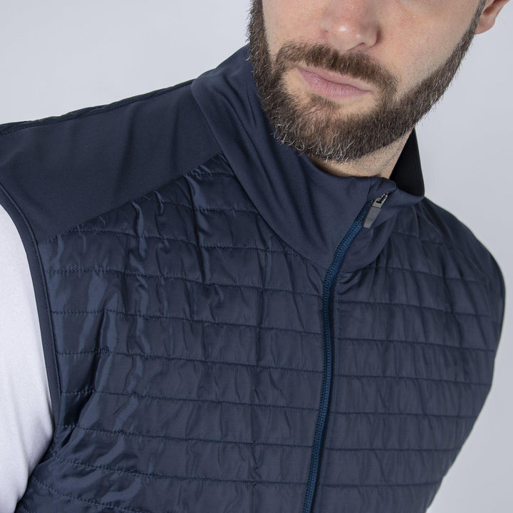 Louie is a Windproof and water repellent vest for Men in the color Navy(3)