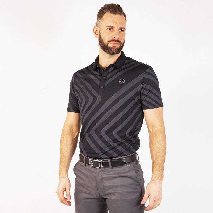 Malone is a Breathable short sleeve shirt for Men in the color Black(1)