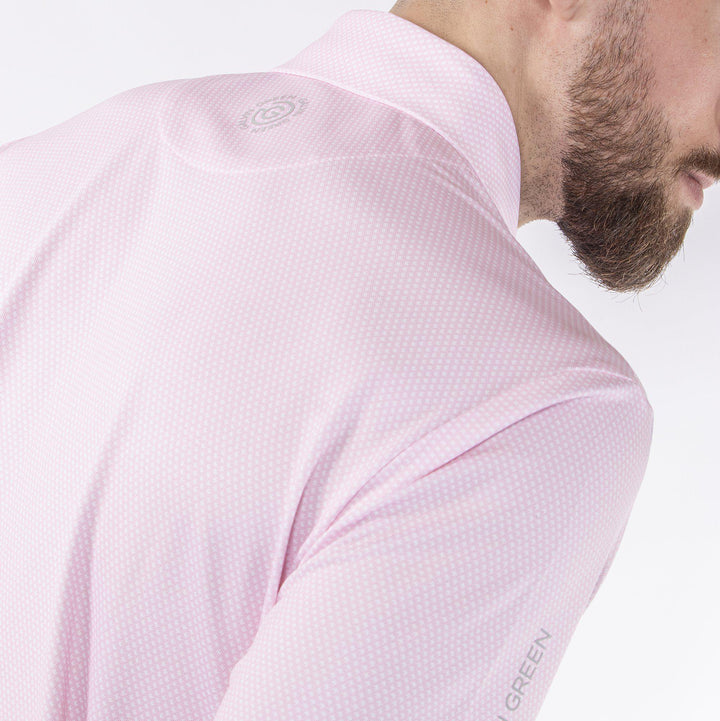 Martin is a Breathable short sleeve shirt for Men in the color Sugar Coral(7)