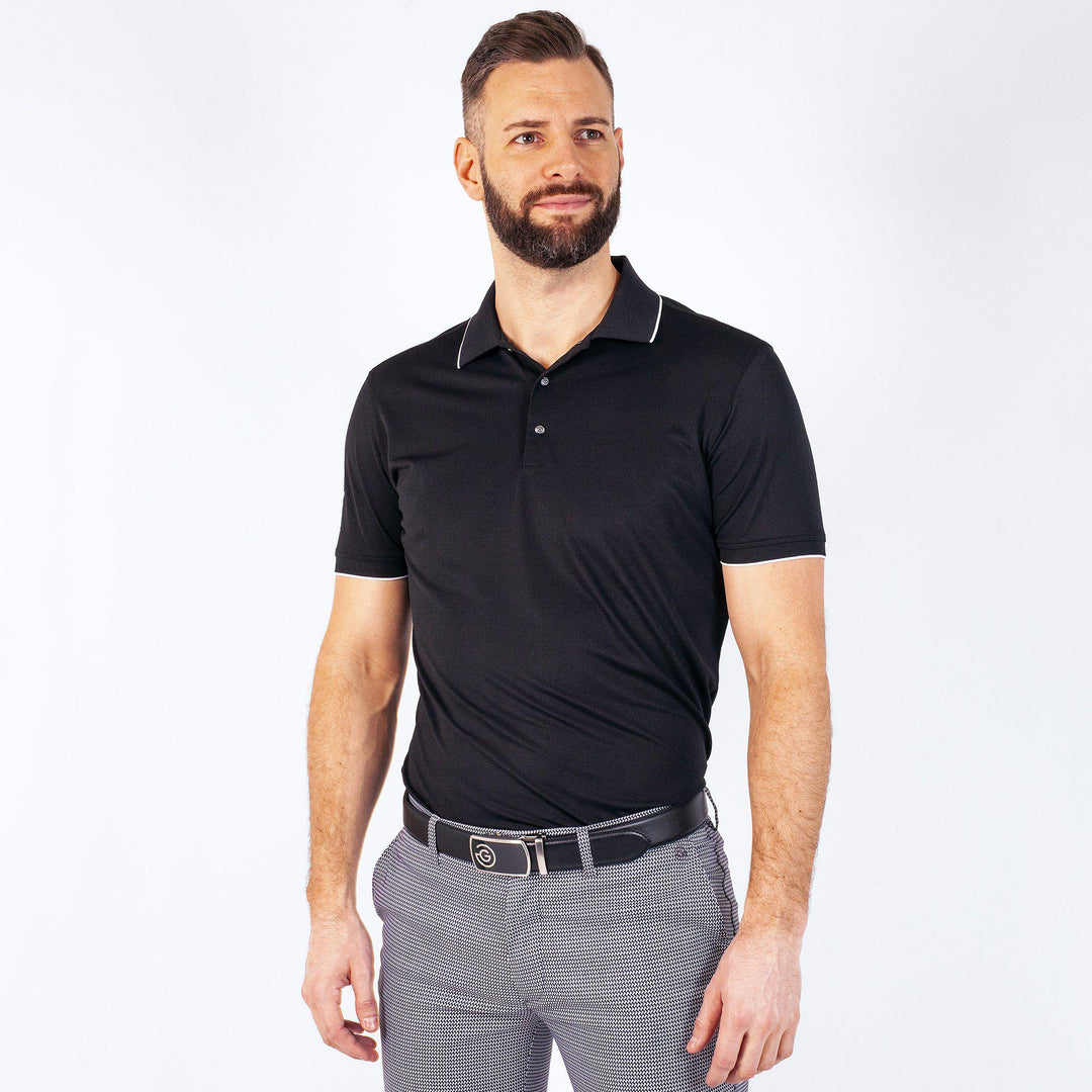 sMarty is a Breathable short sleeve shirt for Men in the color Black(3)